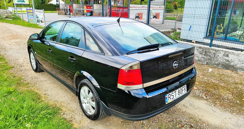 Opel Vectra cena 13999 przebieg: 121000, rok produkcji 2004 z Wieliczka małe 154